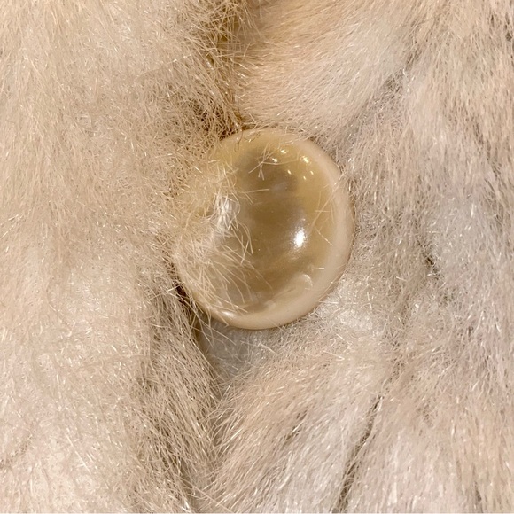 ᪥ Vintage Lilyan’s Philadelphia Sportowne Fur Coat ᪥ - Picture 8 of 12